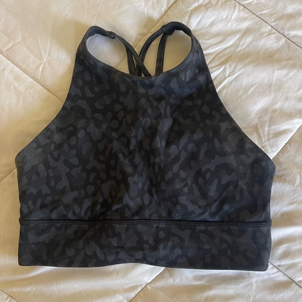 Lululemon size 8 high neck energy longline sports bra